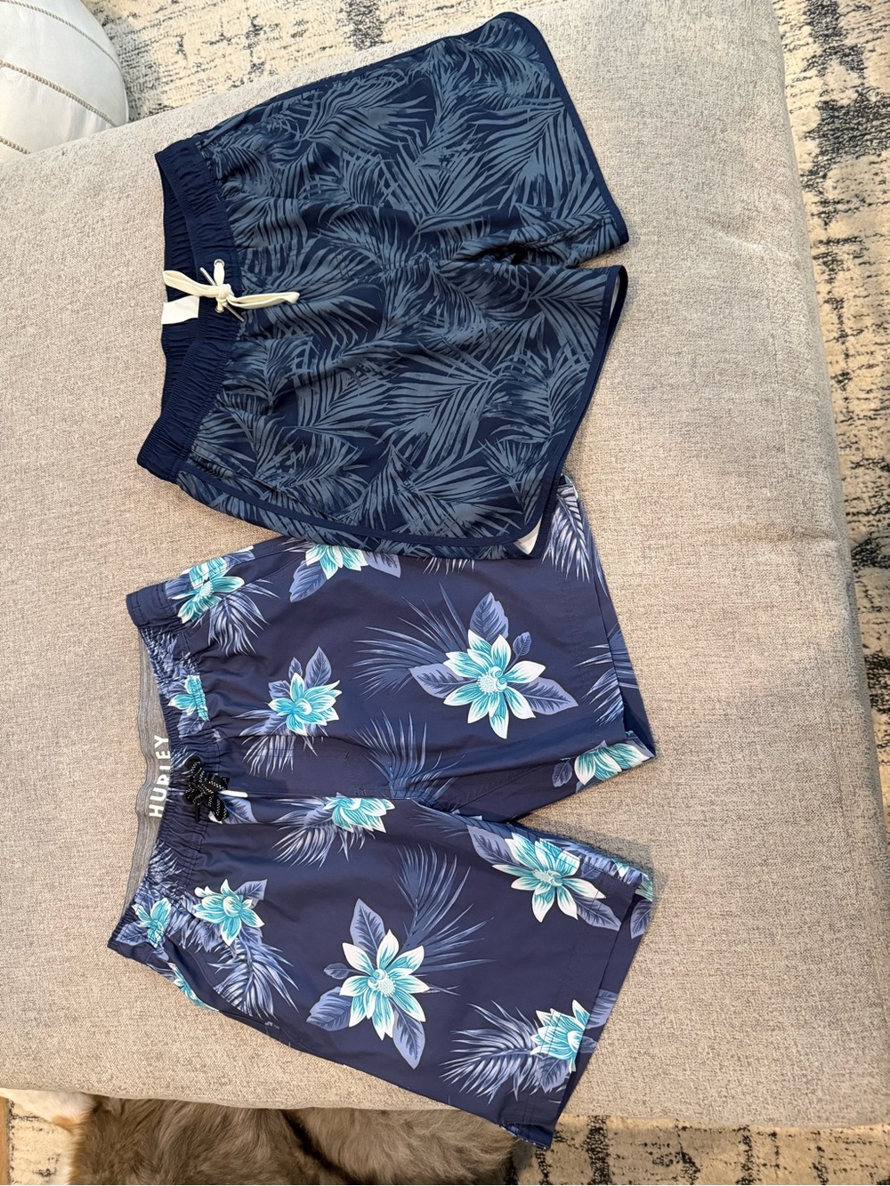 Vuori/Hurley Men’s Medium Swim / Board Shorts